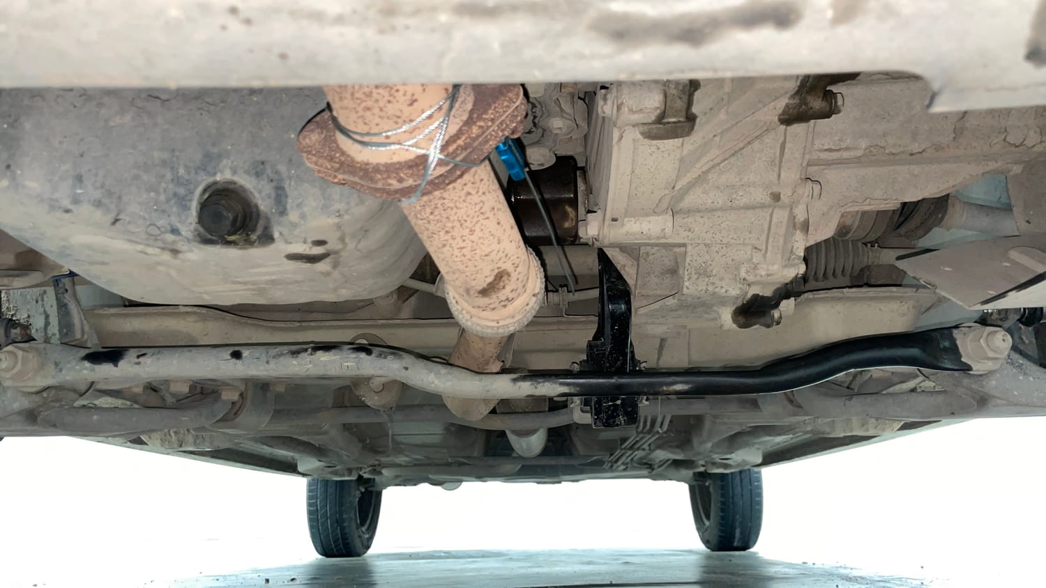 Used 2021 Tata Tiago XE Petrol Manual extra FRONT LEFT UNDERBODY VIEW