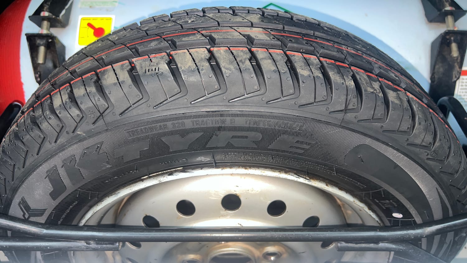 Used 2019 Maruti Suzuki Wagon R LXi 1.0 CNG Cng Manual tyres SPARE TYRE VIEW