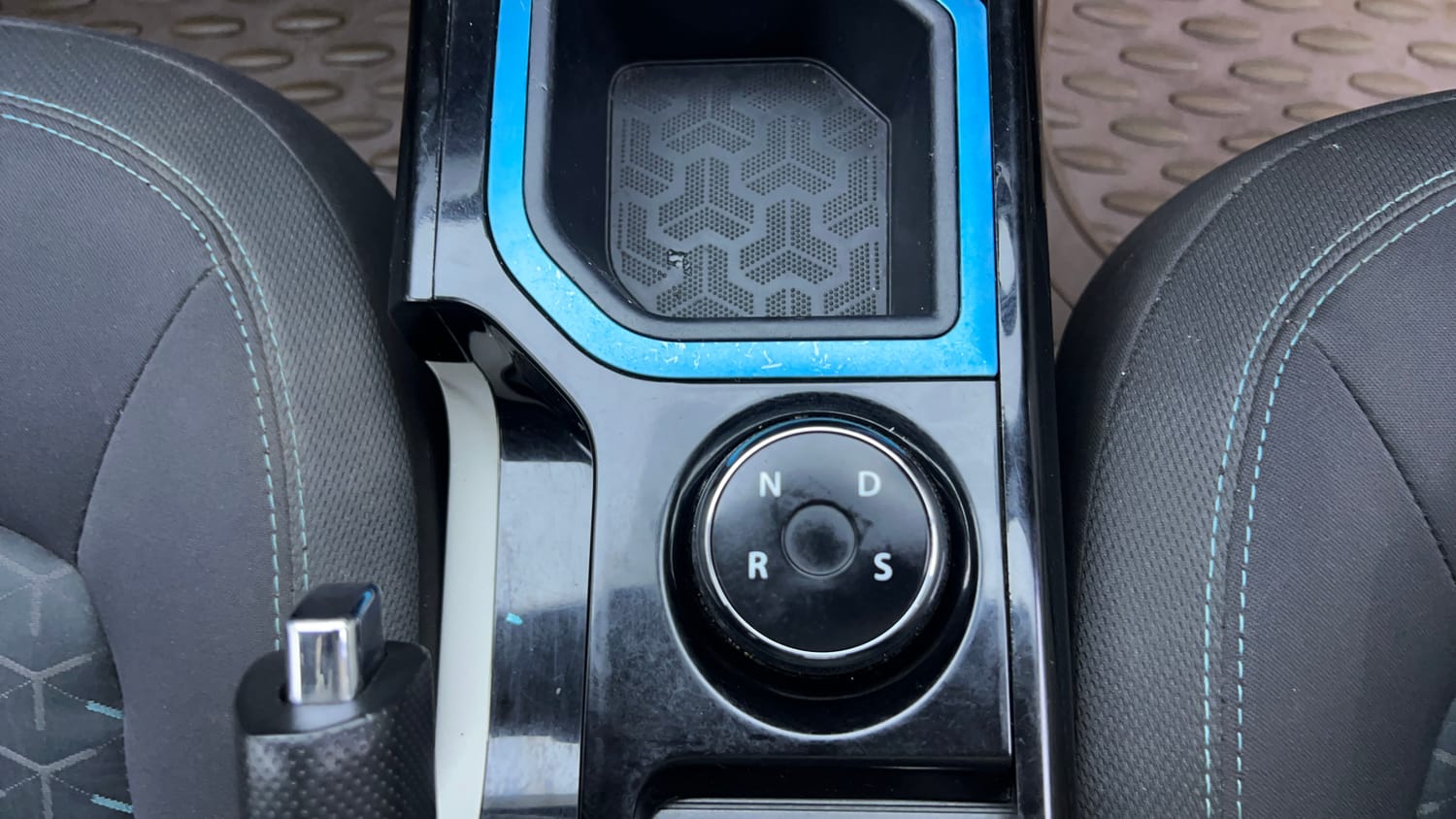 Used 2021 Tata Nexon EV XZ Plus Electric Automatic interior GEAR  KNOB VIEW