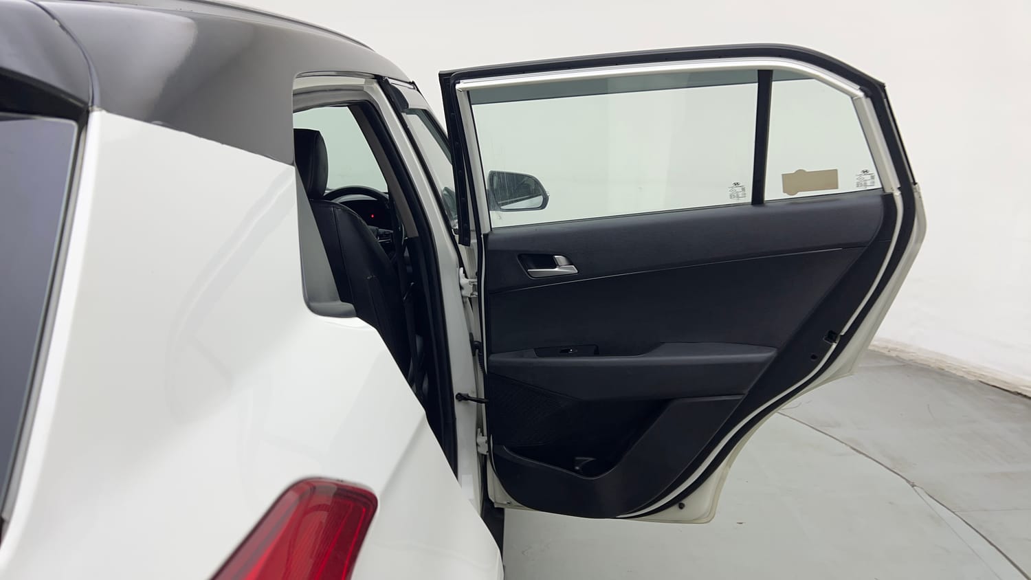 Used 2018 Hyundai Creta SX 1.6 AT Petrol Petrol Automatic interior RIGHT REAR DOOR OPEN VIEW