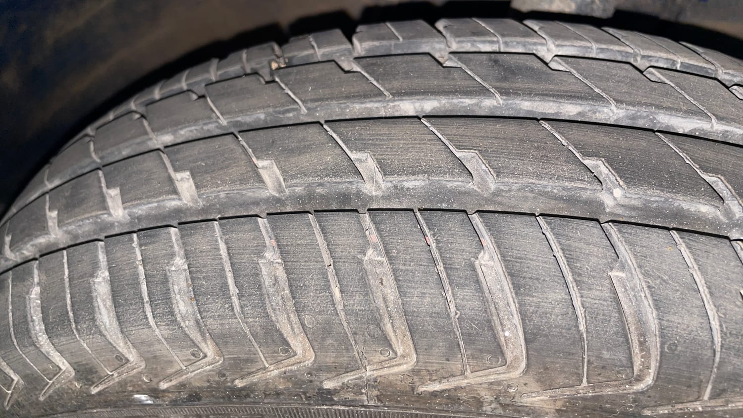 Used 2024 Maruti Suzuki Alto K10 VXi Plus Petrol Manual tyres RIGHT FRONT TYRE TREAD VIEW