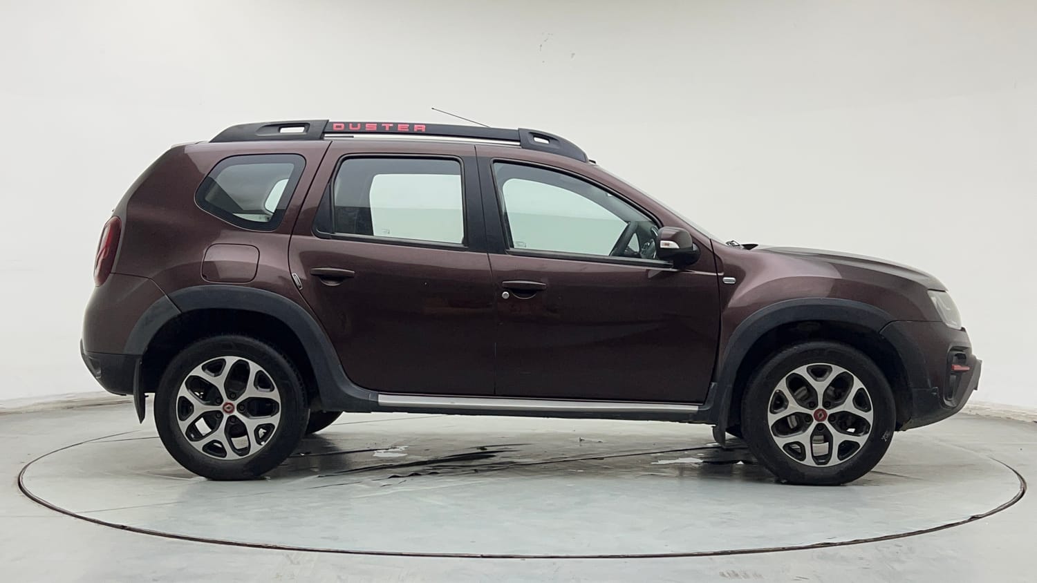 Used 2021 Renault Duster RXZ 1.3 Turbo Petrol CVT Petrol Automatic exterior RIGHT SIDE VIEW