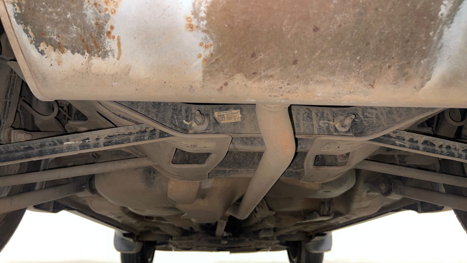 Used 2020 Jeep Compass Limited Plus Petrol AT Petrol Automatic extra REAR UNDERBODY VIEW (TAKEN FROM REAR)