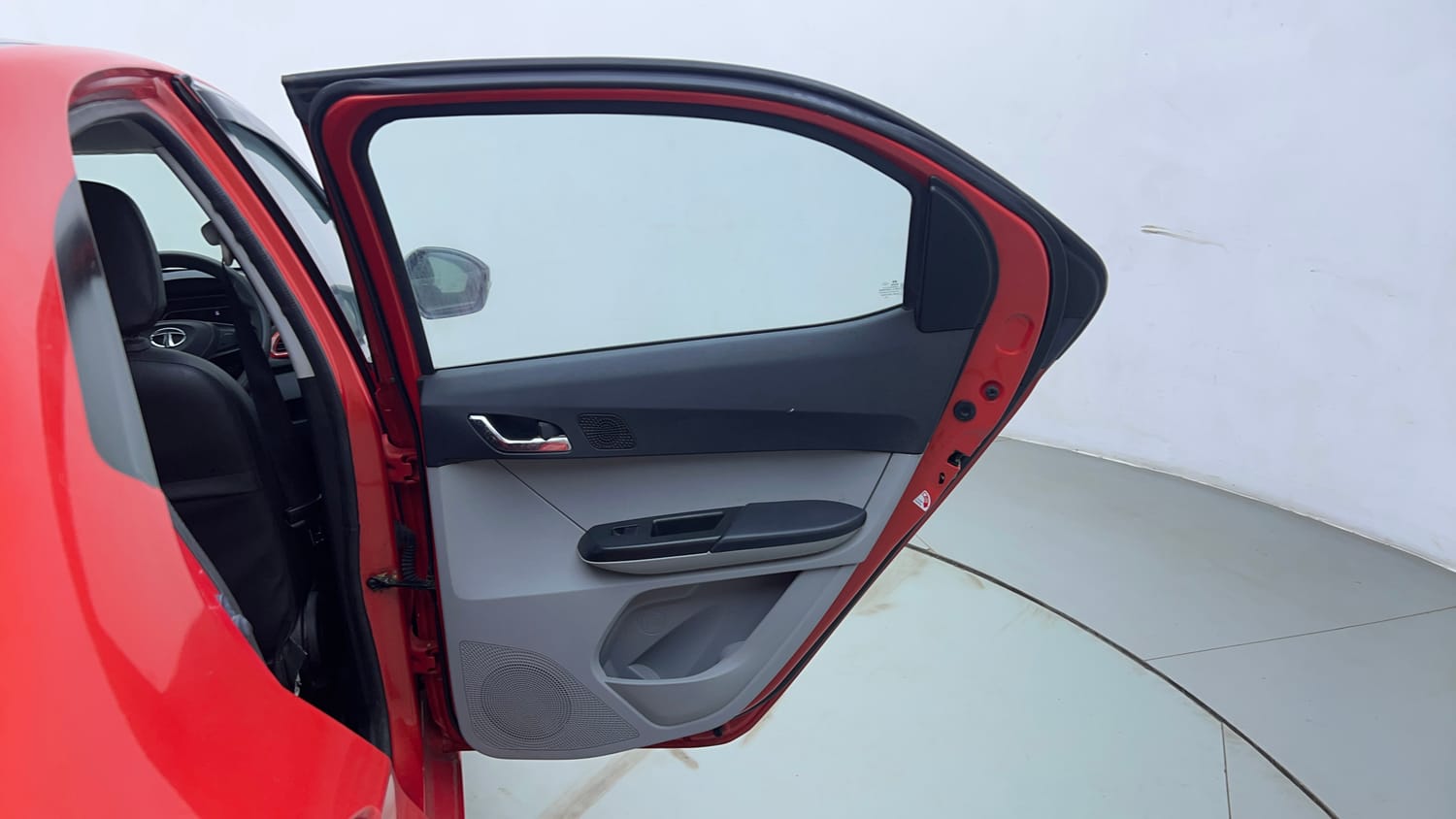 Used 2020 Tata Tiago XZA Plus Dual Tone Petrol Automatic interior RIGHT REAR DOOR OPEN VIEW