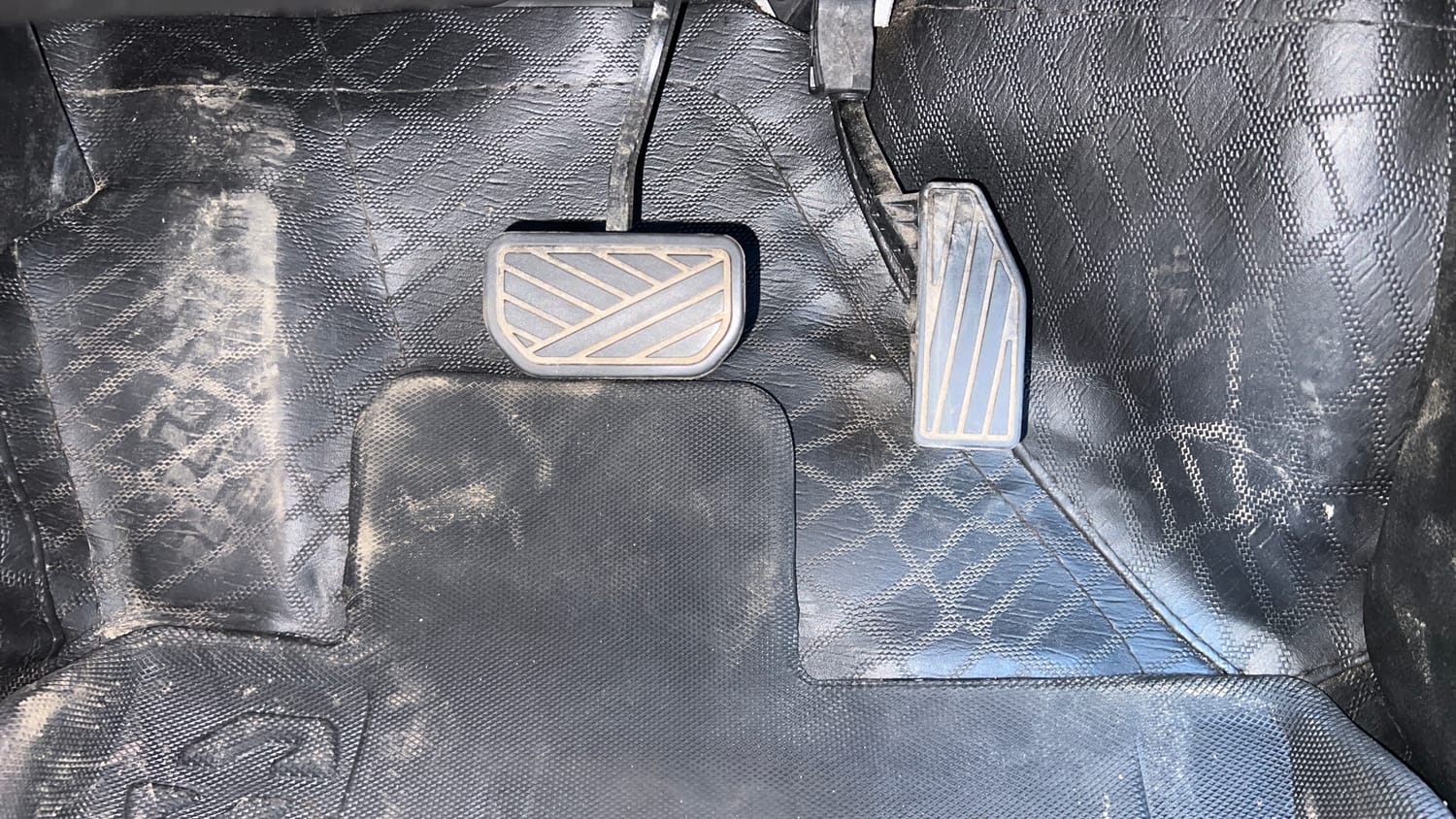 Used 2024 Maruti Suzuki Baleno Alpha AGS Petrol Automatic interior PEDALS VIEW