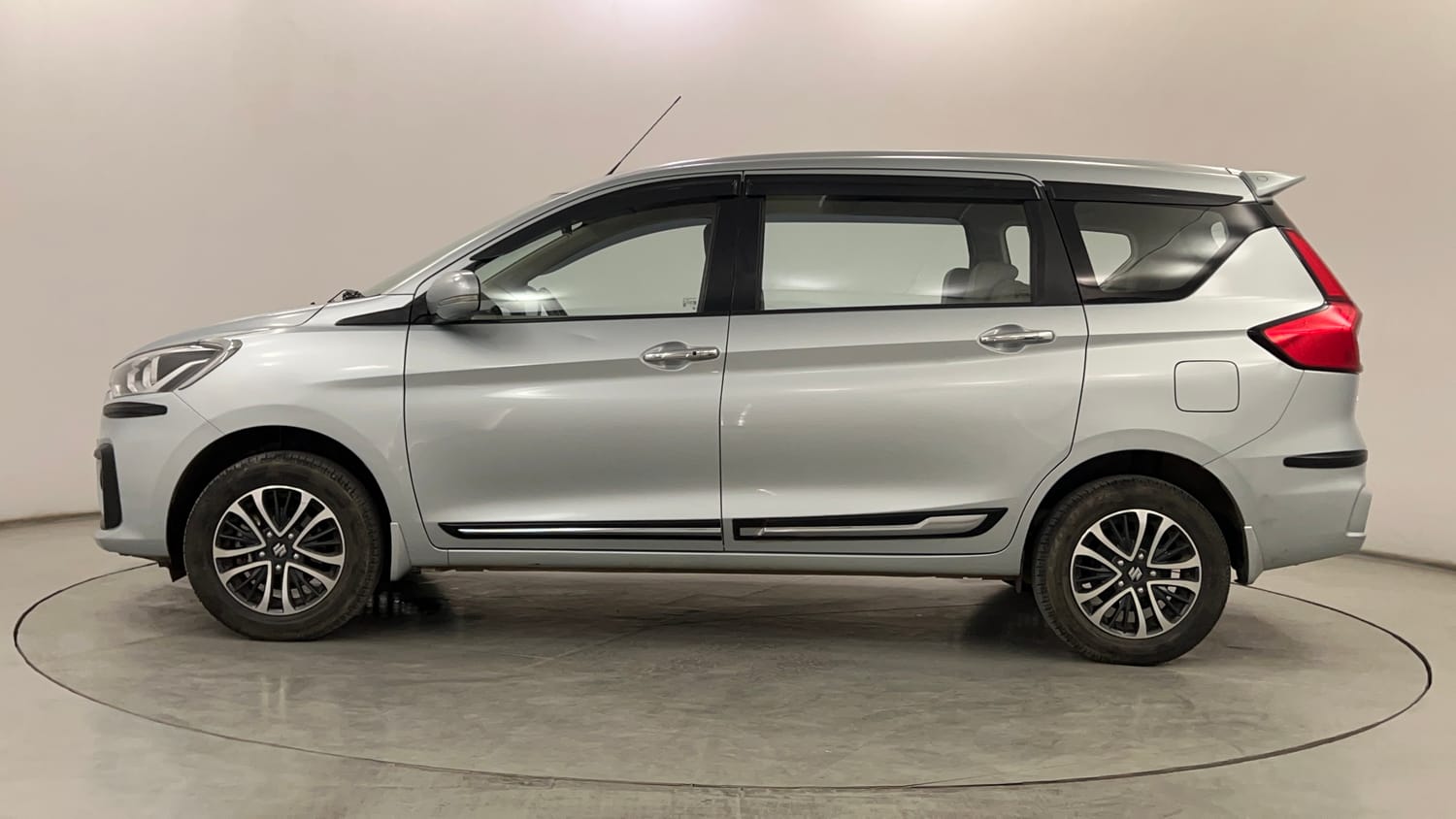 Used 2023 Maruti Suzuki Ertiga ZXi Plus Petrol Manual exterior LEFT SIDE VIEW