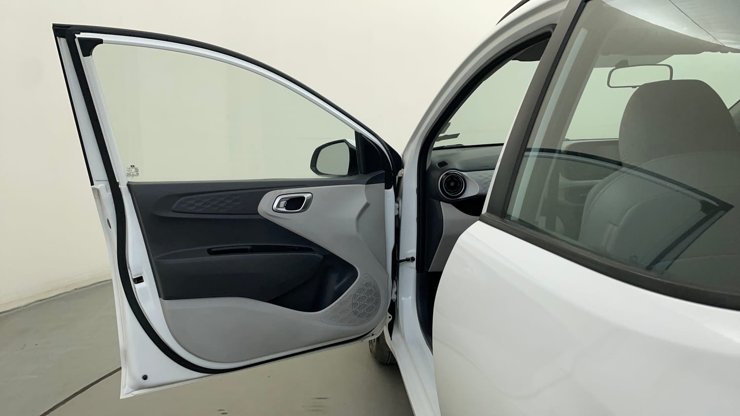 Used 2020 Hyundai Grand i10 Nios Asta 1.2 Kappa VTVT Petrol Manual interior LEFT FRONT DOOR OPEN VIEW