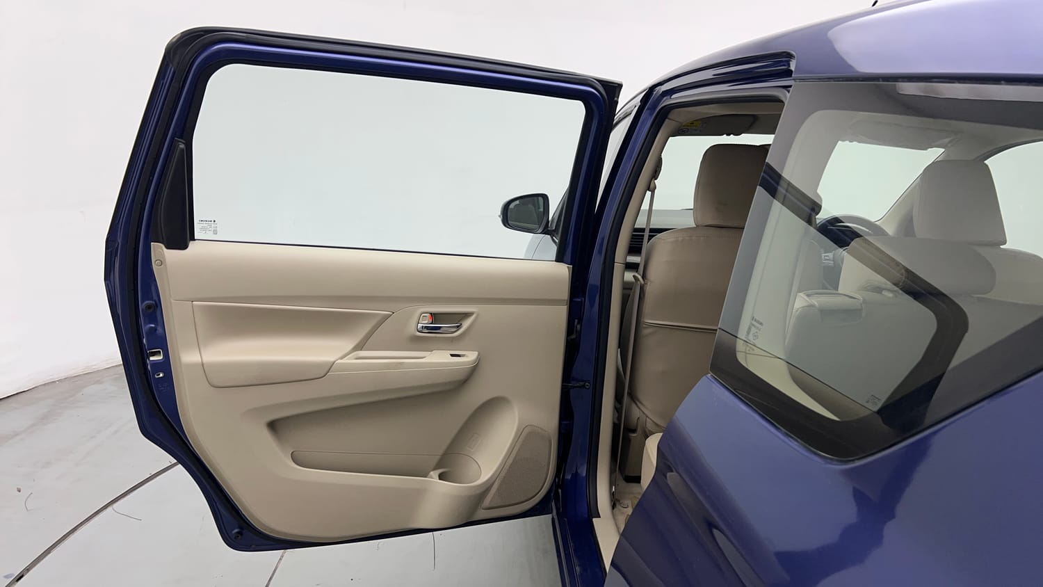 Used 2018 Maruti Suzuki New Ertiga ZXi AT Petrol Automatic interior LEFT REAR DOOR OPEN VIEW