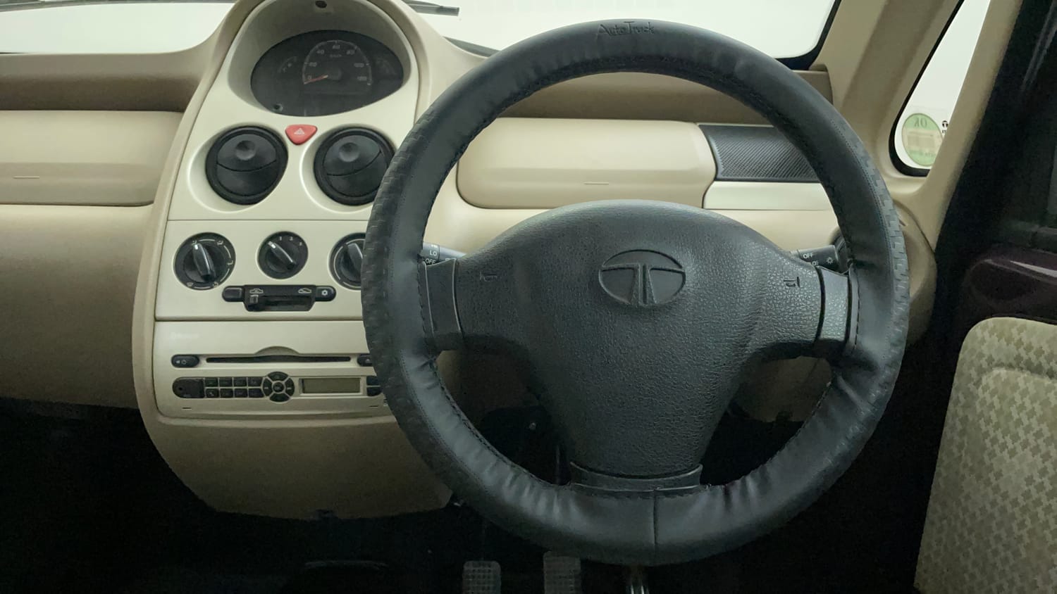 Used 2015 Tata Nano Twist XT Petrol Manual interior STEERING VIEW