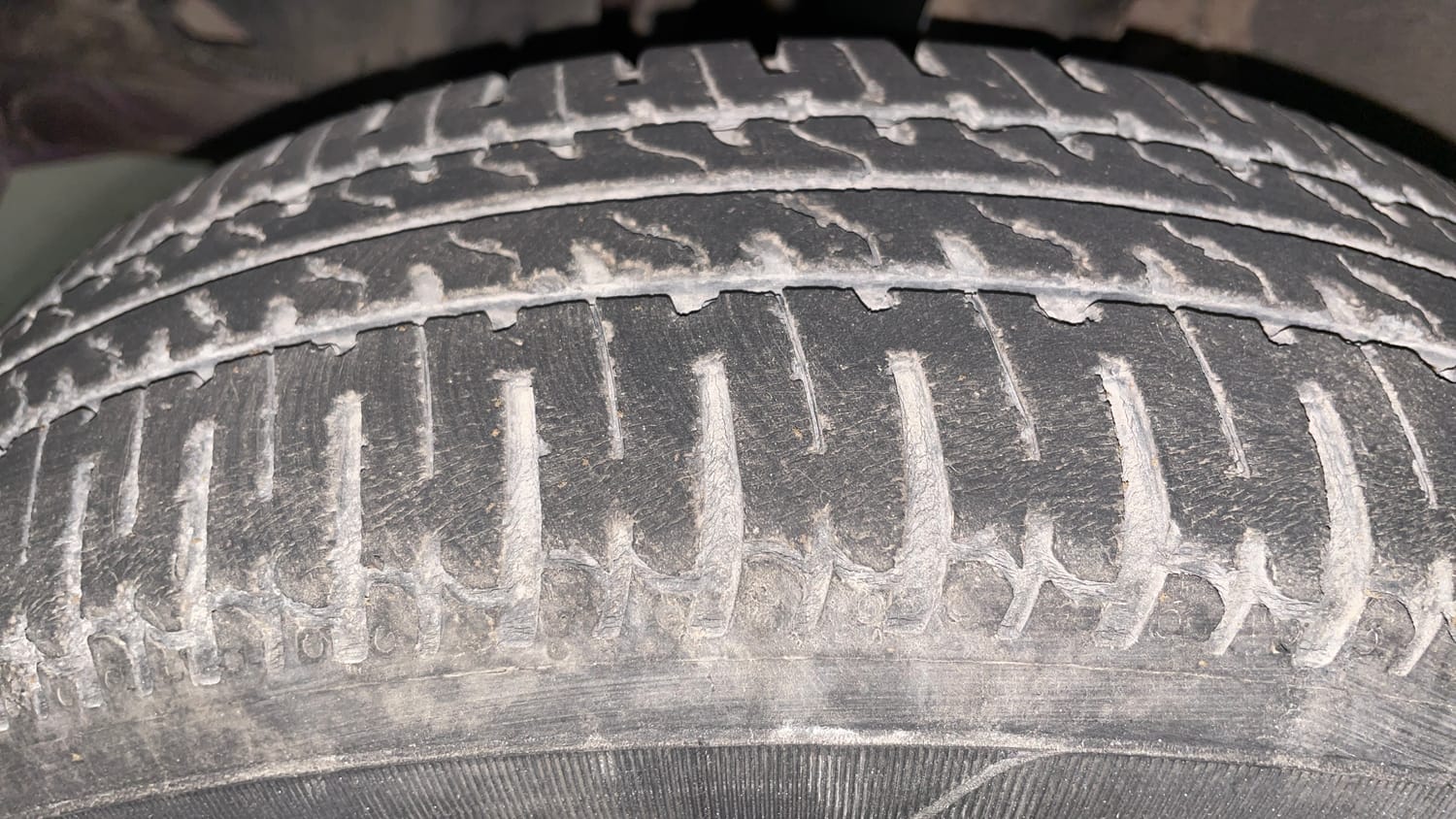Used 2015 Tata Nano Twist XT Petrol Manual tyres LEFT FRONT TYRE TREAD VIEW