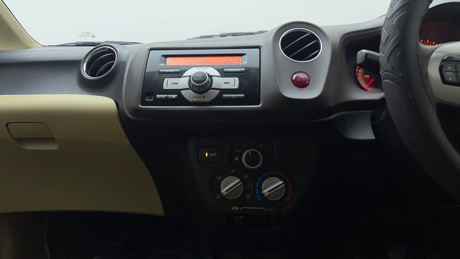 Used 2013 Honda Brio S MT Petrol Manual interior MUSIC SYSTEM & AC CONTROL VIEW
