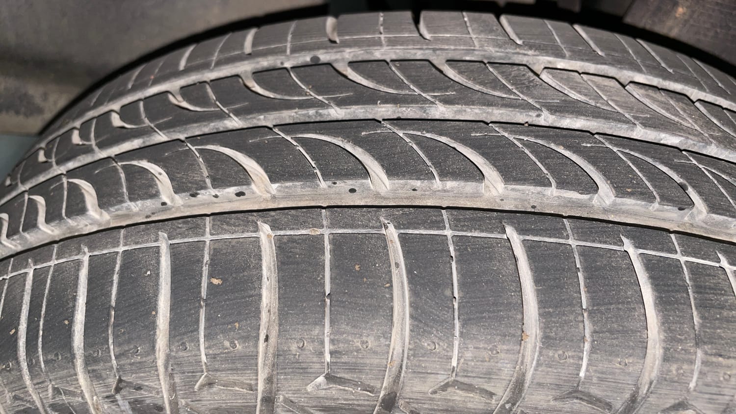 Used 2015 Tata Nano Twist XT Petrol Manual tyres RIGHT REAR TYRE TREAD VIEW