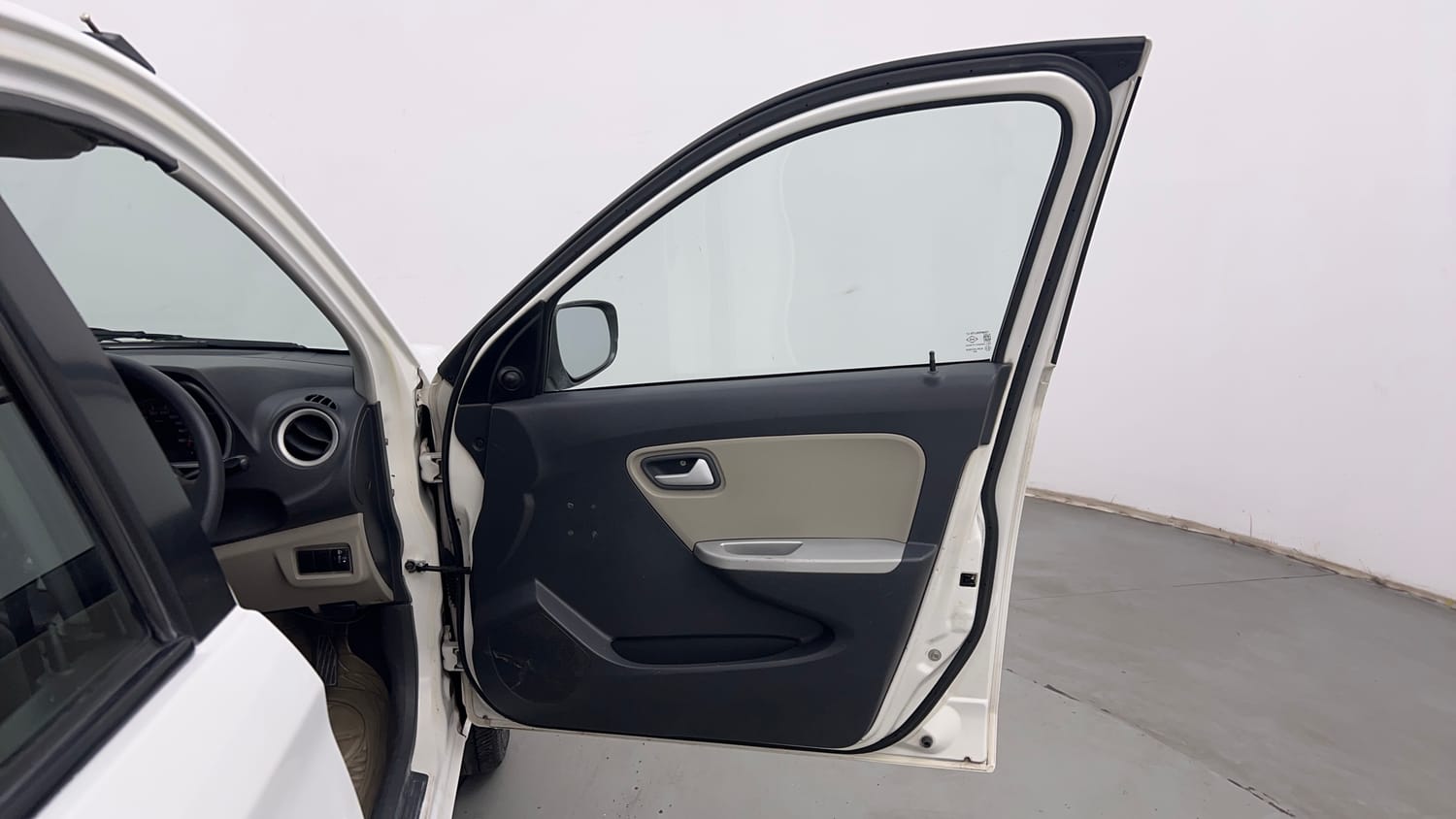 Used 2014 Maruti Suzuki Alto K10 VXi AMT Petrol Automatic interior RIGHT FRONT DOOR OPEN VIEW
