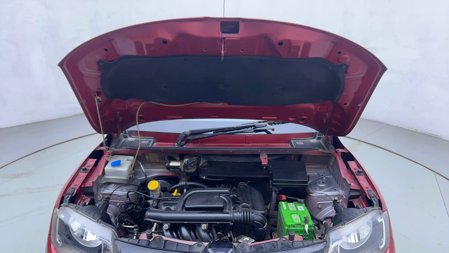 Used 2019 Renault Kwid RXT (O) 1.0 SCE Edition Petrol Manual engine ENGINE & BONNET OPEN FRONT VIEW