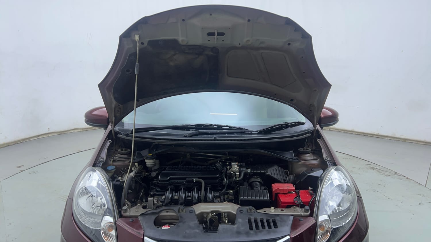 Used 2015 Honda Amaze 1.2 VX  (O)  i-VTEC Petrol Manual engine ENGINE & BONNET OPEN FRONT VIEW