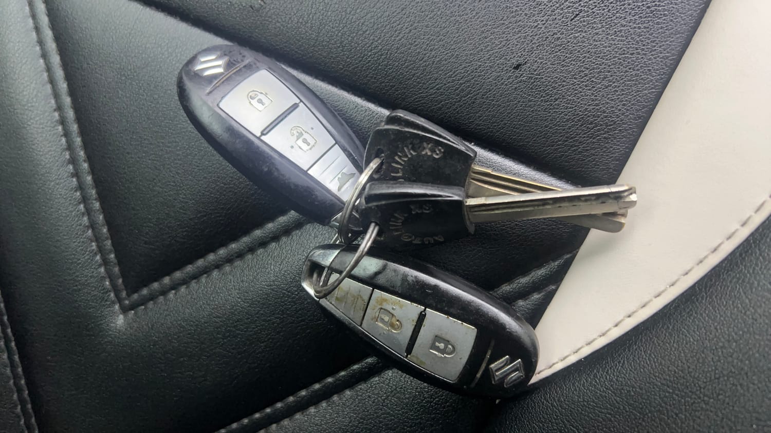 Used 2018 Maruti Suzuki Baleno Zeta 1.2 Petrol Manual extra CAR KEY VIEW