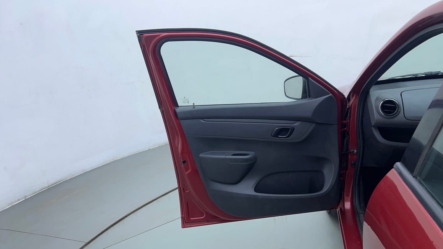 Used 2016 Renault Kwid RXT Petrol Manual interior LEFT FRONT DOOR OPEN VIEW