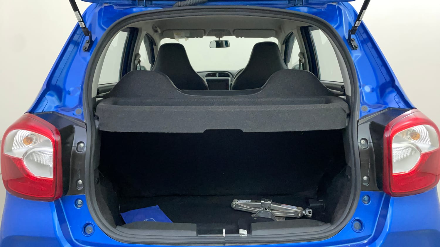 Used 2024 Maruti Suzuki Alto K10 VXi Plus Petrol Manual interior DICKY INSIDE VIEW