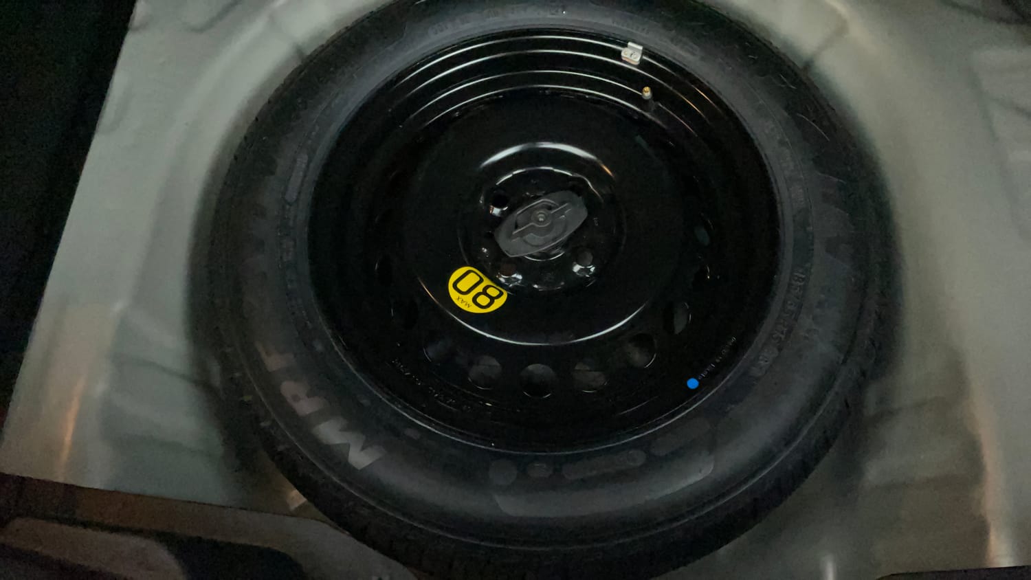 Used 2021 Maruti Suzuki Baleno Zeta Automatic Petrol Automatic tyres SPARE TYRE VIEW