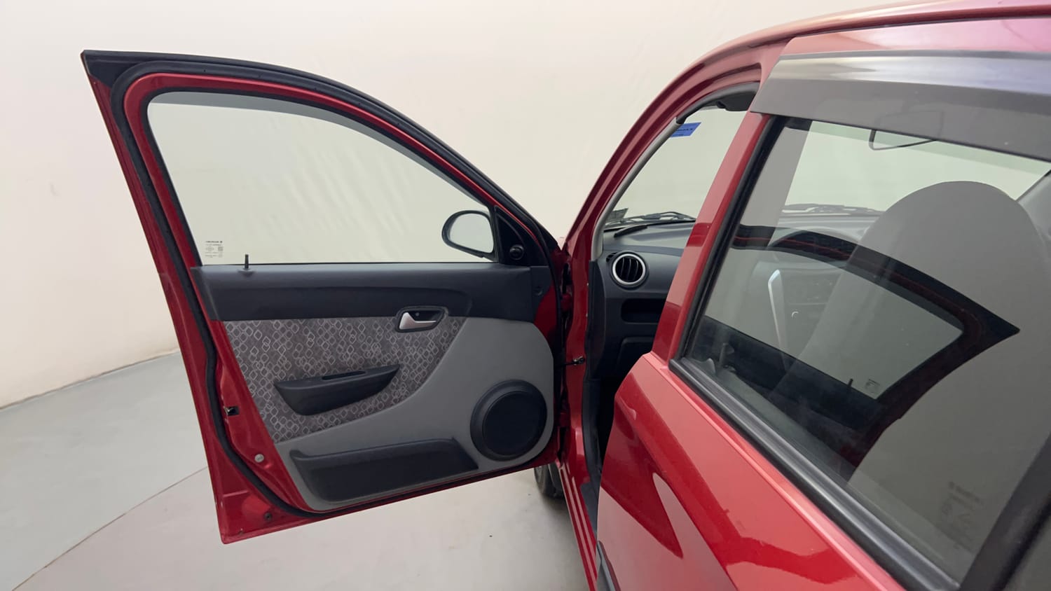 Used 2016 Maruti Suzuki Alto 800 VXi Petrol Manual interior LEFT FRONT DOOR OPEN VIEW
