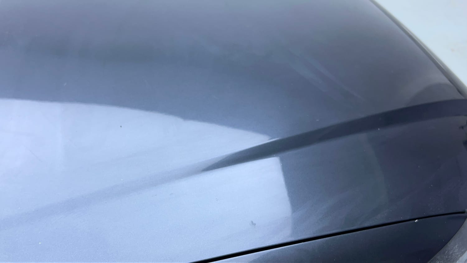 Used 2016 Volkswagen Vento Highline Petrol AT Petrol Automatic dents MINOR DENT