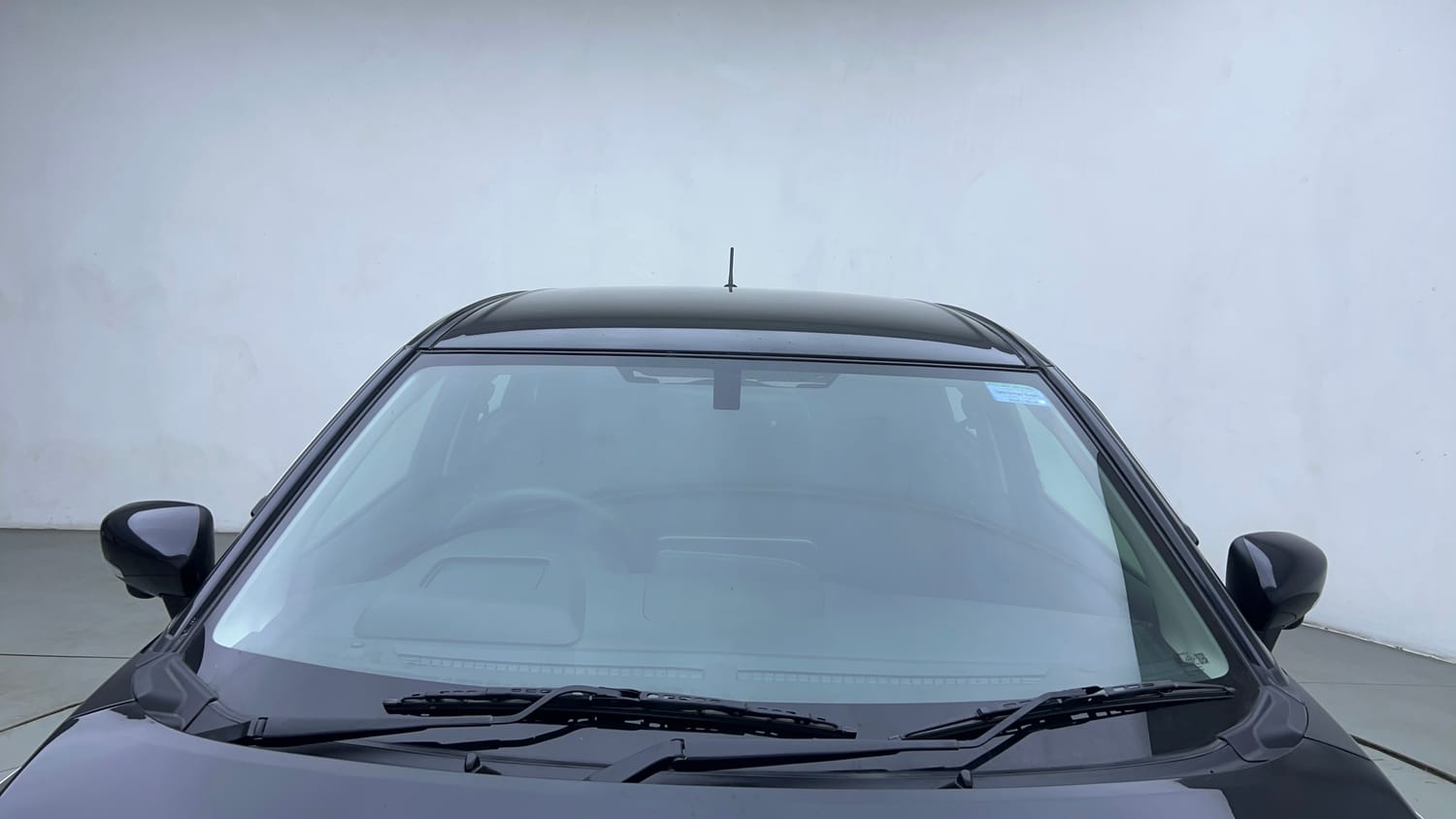 Used 2024 Maruti Suzuki Baleno Alpha AGS Petrol Automatic exterior FRONT WINDSHIELD VIEW