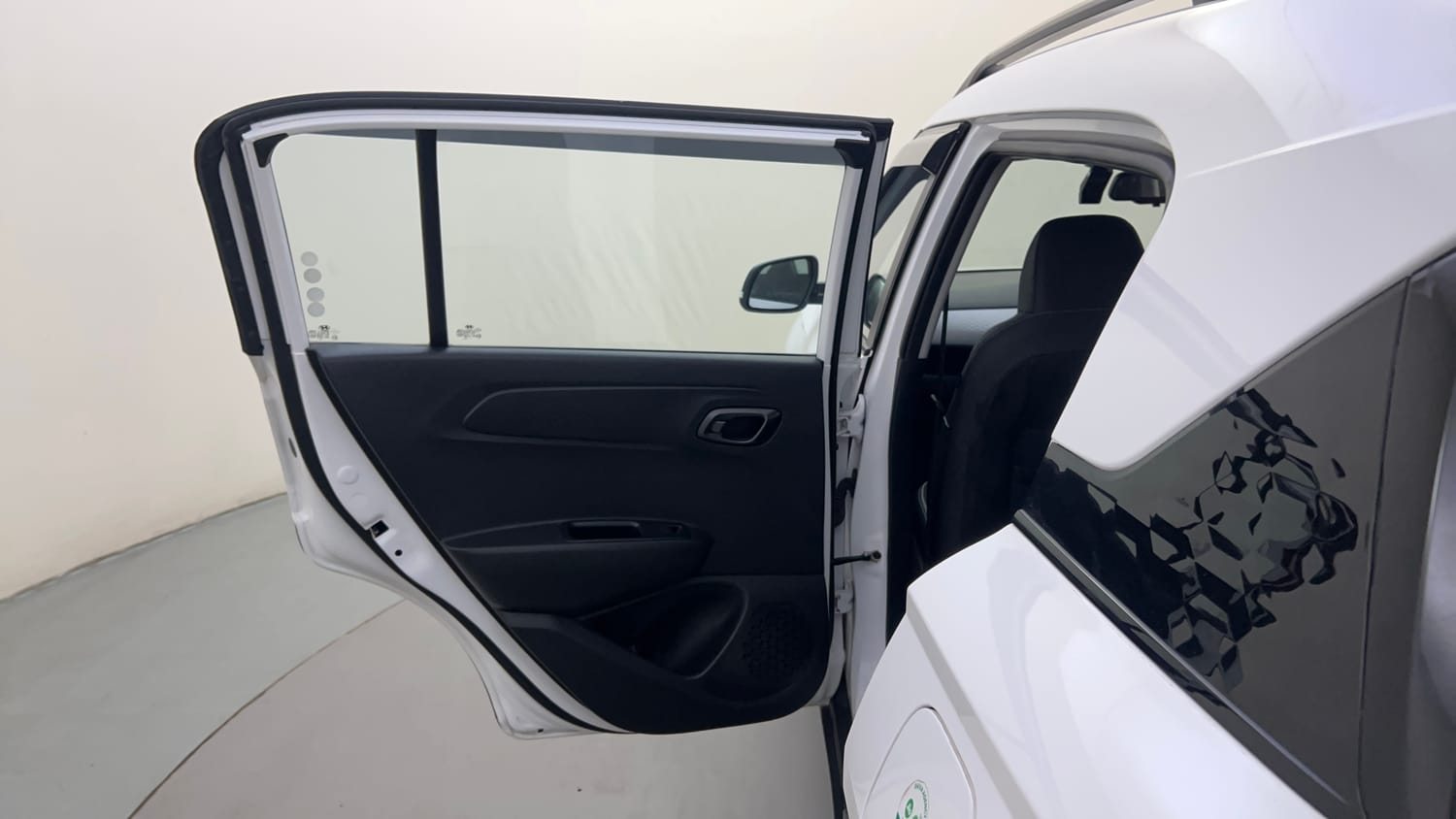 Used 2025 Hyundai Exter SX (O) Connect 1.2 AMT Petrol Automatic interior LEFT REAR DOOR OPEN VIEW