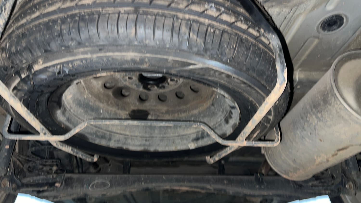 Used 2018 Maruti Suzuki New Ertiga ZXi AT Petrol Automatic tyres SPARE TYRE VIEW