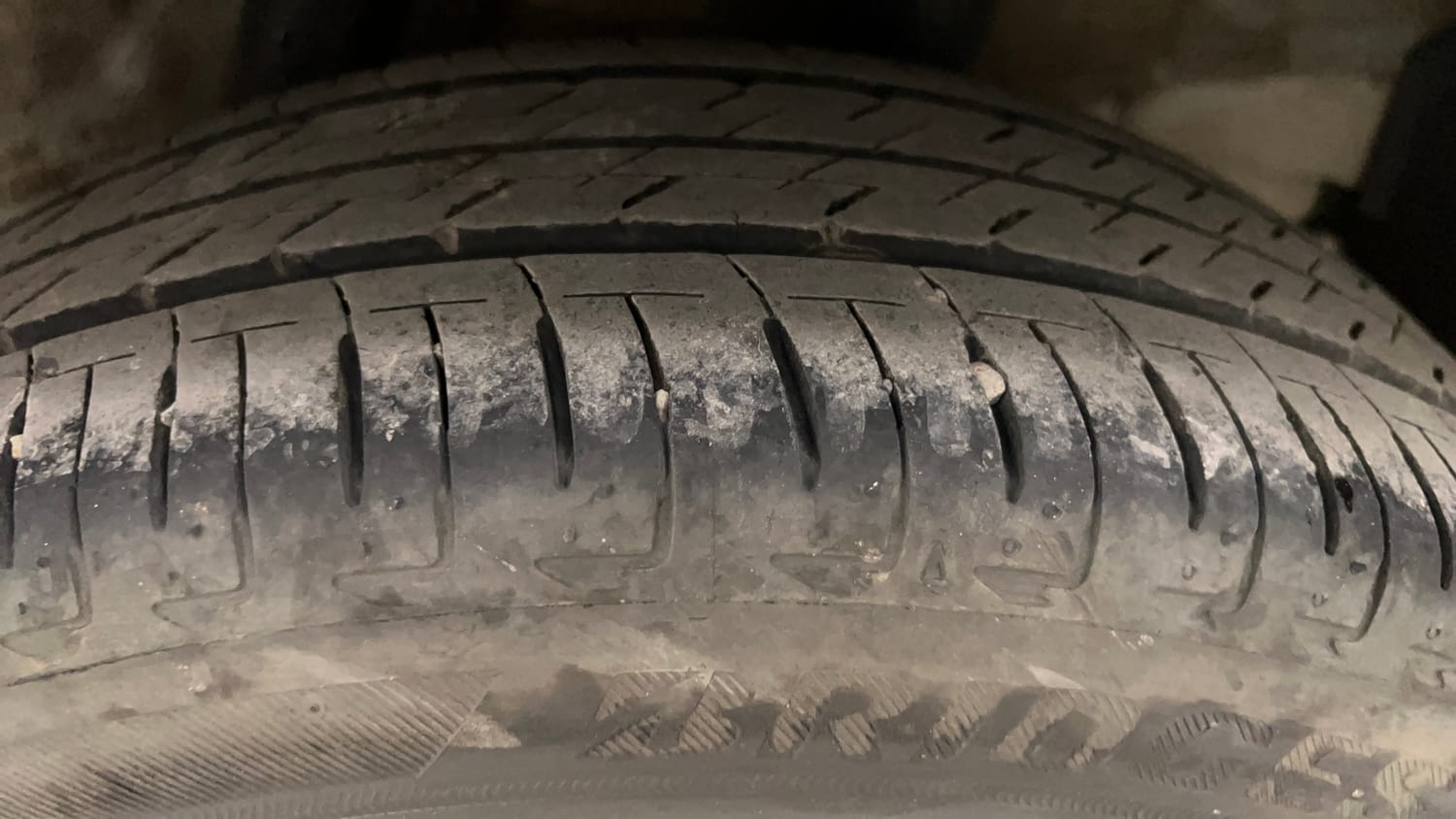Used 2023 Honda City ZX CVT Petrol Petrol Automatic tyres LEFT REAR TYRE TREAD VIEW