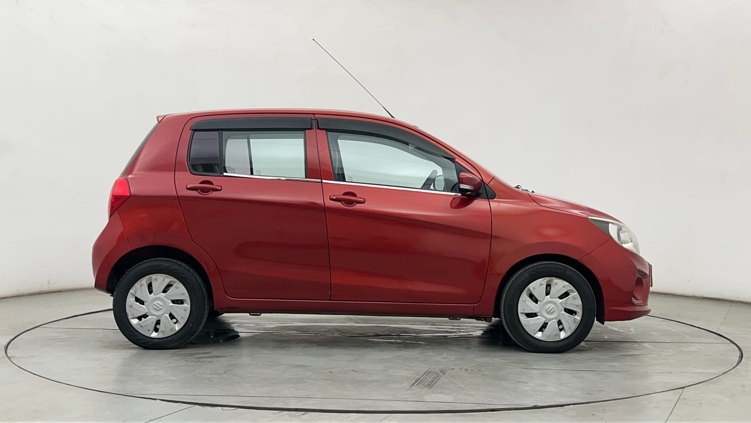 Used 2019 Maruti Suzuki Celerio ZXi Petrol Manual exterior RIGHT SIDE VIEW