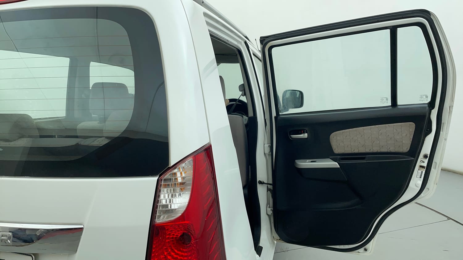 Used 2016 Maruti Suzuki Wagon R 1.0 VXI AMT Petrol Automatic interior RIGHT REAR DOOR OPEN VIEW