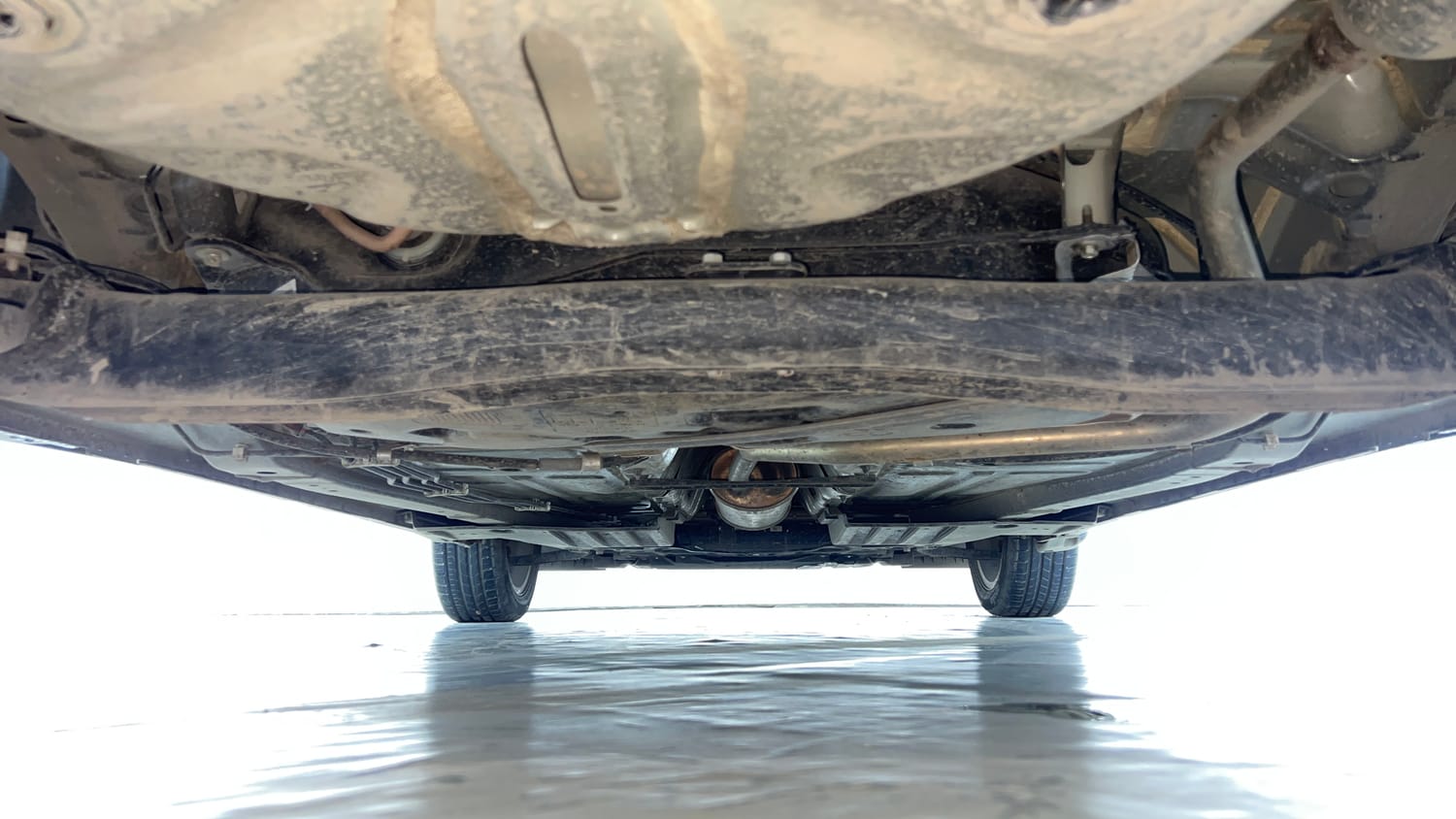 Used 2024 Maruti Suzuki Baleno Alpha AGS Petrol Automatic extra REAR UNDERBODY VIEW (TAKEN FROM REAR)