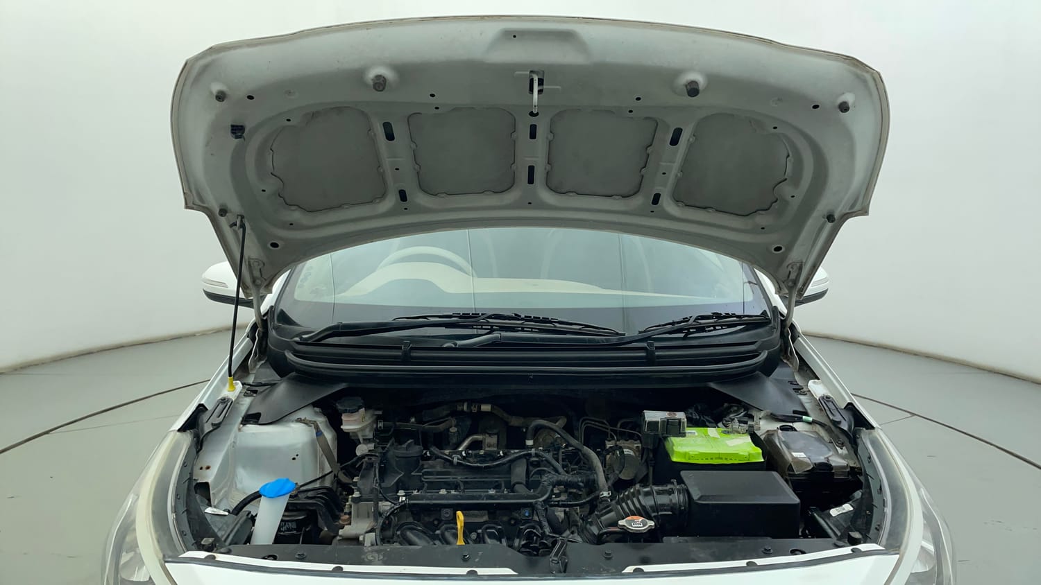 Used 2020 Hyundai Elite i20 Sportz Plus 1.2 Petrol Manual engine ENGINE & BONNET OPEN FRONT VIEW