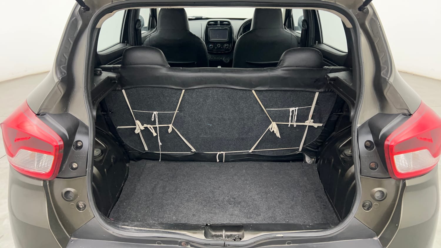 Used 2019 Renault Kwid RXT (O) 1.0 SCE Edition Petrol Manual interior DICKY INSIDE VIEW