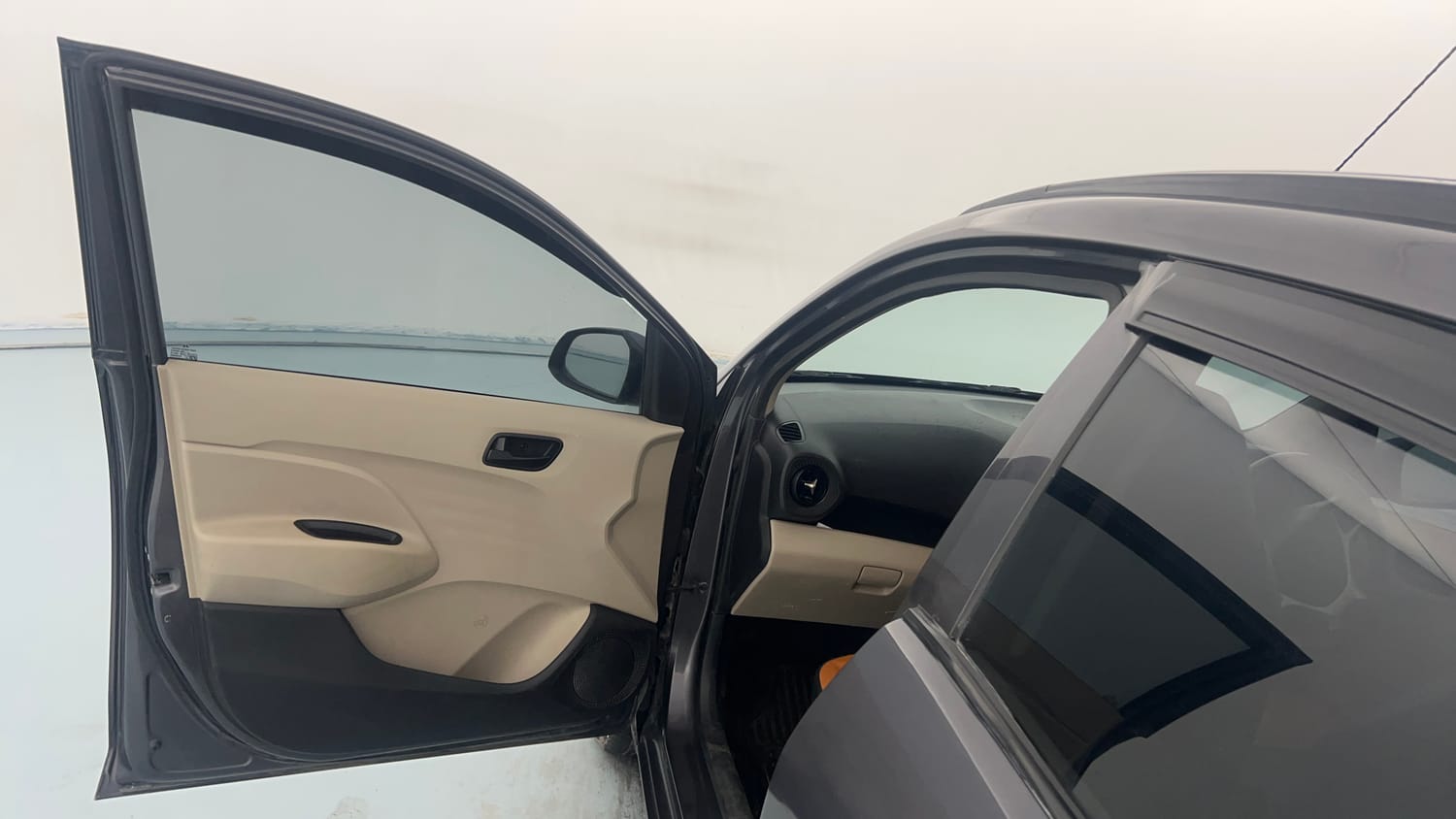 Used 2022 hyundai Santro Sportz Executive CNG Cng Manual interior LEFT FRONT DOOR OPEN VIEW