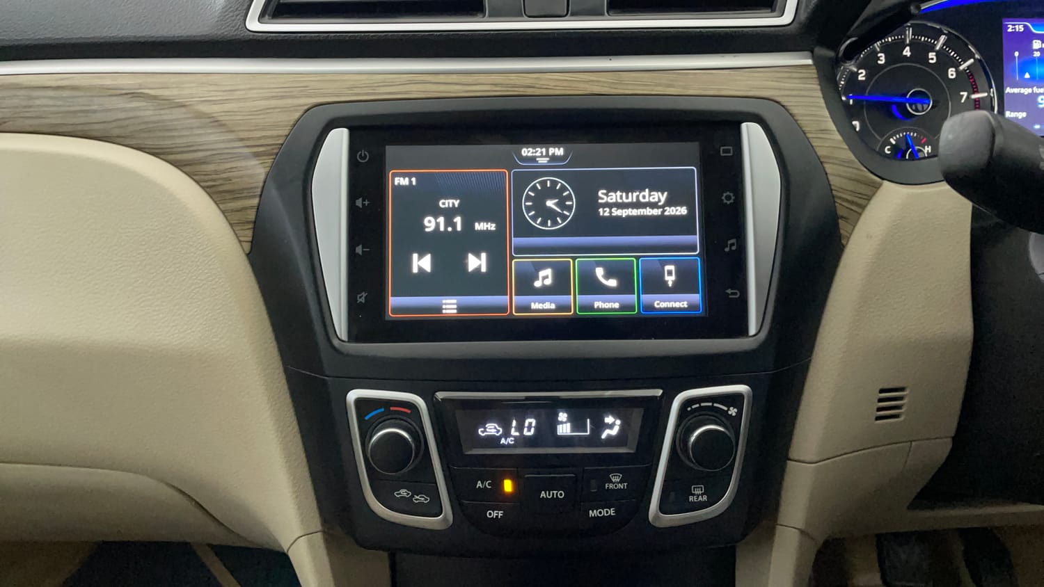 Used 2022 Maruti Suzuki Ciaz Zeta 1.5 Petrol Manual interior MUSIC SYSTEM & AC CONTROL VIEW
