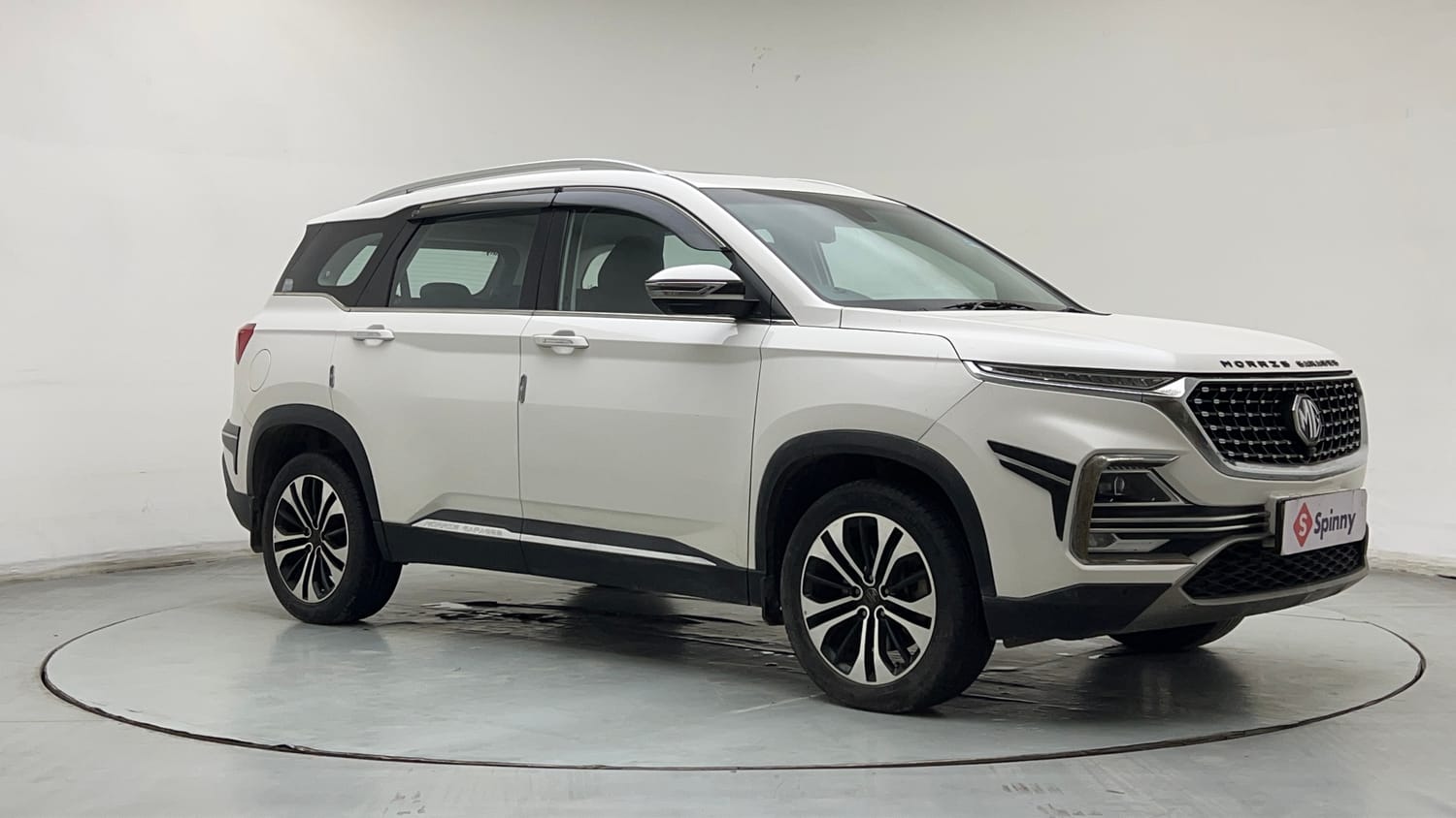 Used 2022 MG Motors Hector Sharp 1.5 Petrol CVT Petrol Automatic exterior RIGHT FRONT CORNER VIEW