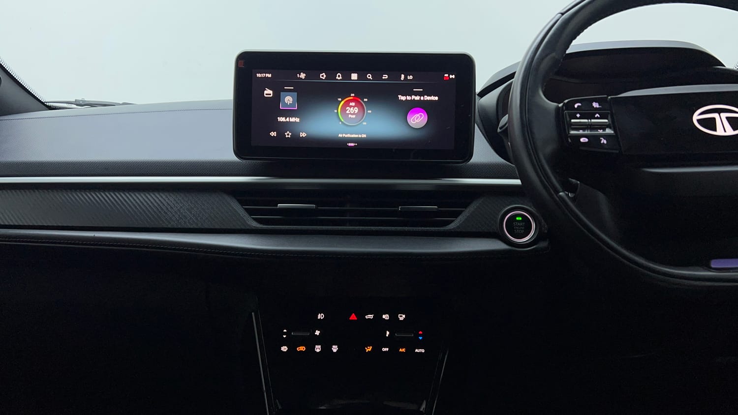 Used 2024 tata Nexon Fearless S 1.2 Revotron Petrol 7DCA Dual Tone Petrol Automatic interior MUSIC SYSTEM & AC CONTROL VIEW