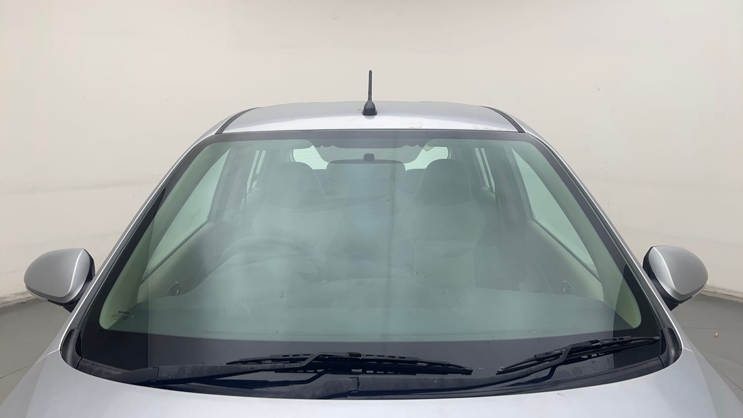 Used 2019 Hyundai Santro Sportz CNG Cng Manual exterior FRONT WINDSHIELD VIEW