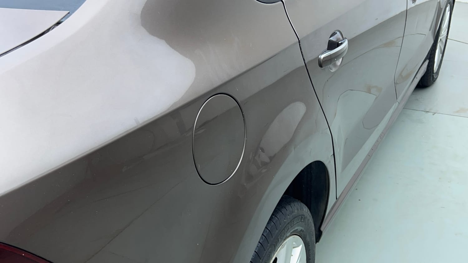Used 2016 Volkswagen Vento Highline Petrol AT Petrol Automatic dents MINOR DENT