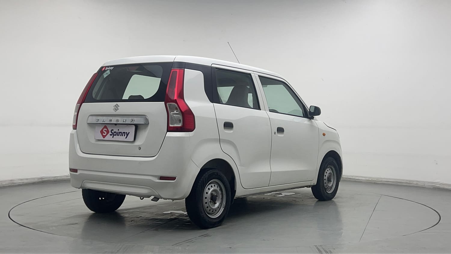 Used 2019 Maruti Suzuki Wagon R LXi 1.0 CNG Cng Manual exterior RIGHT REAR CORNER VIEW