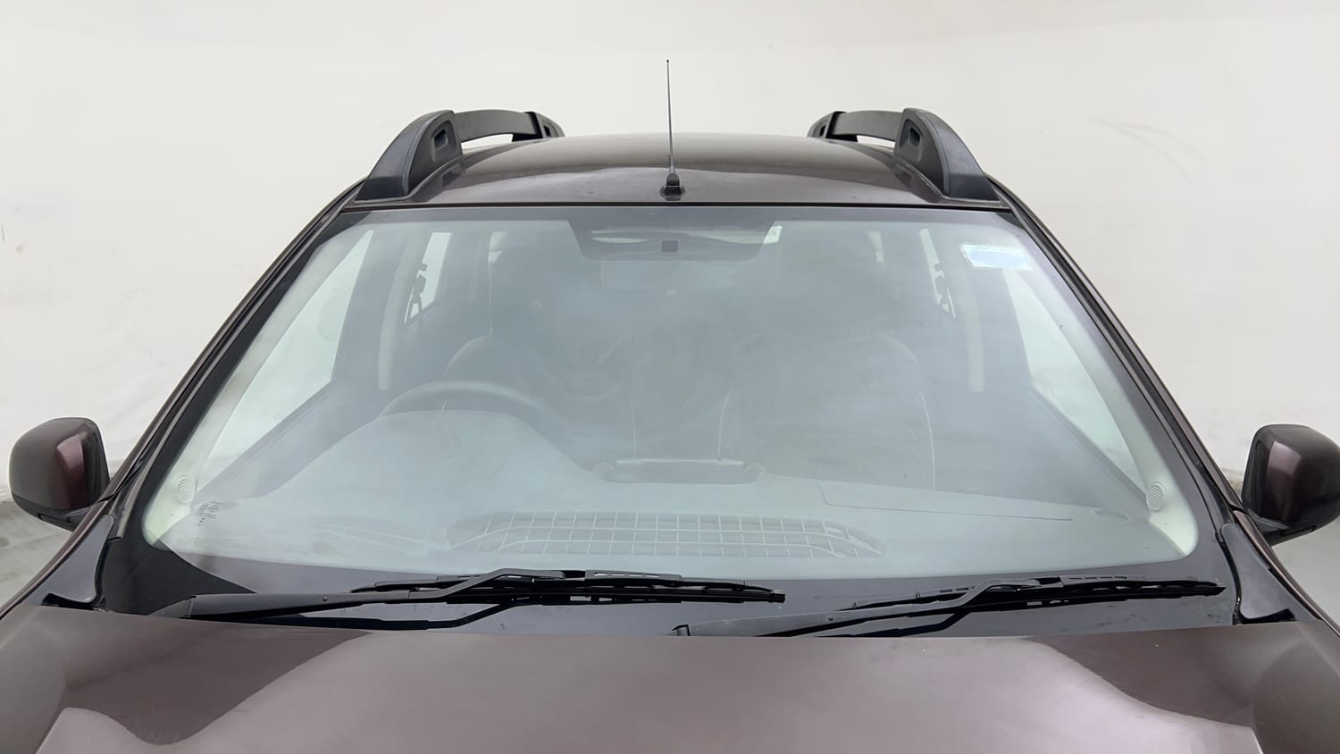 Used 2021 Renault Duster RXZ 1.3 Turbo Petrol CVT Petrol Automatic exterior FRONT WINDSHIELD VIEW