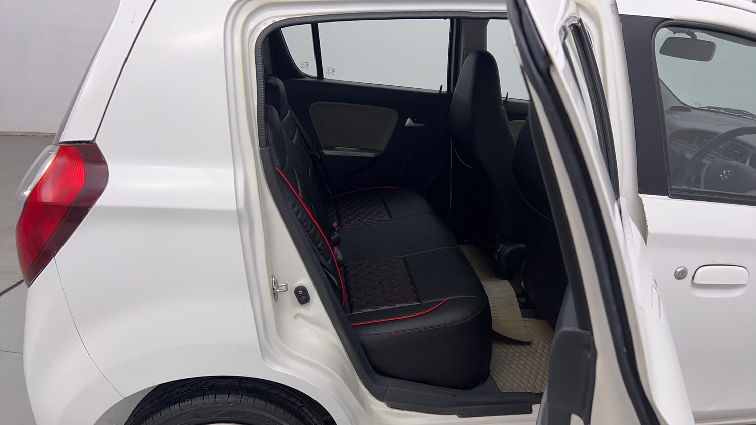 Used 2014 Maruti Suzuki Alto K10 VXi AMT Petrol Automatic interior RIGHT SIDE REAR DOOR CABIN VIEW