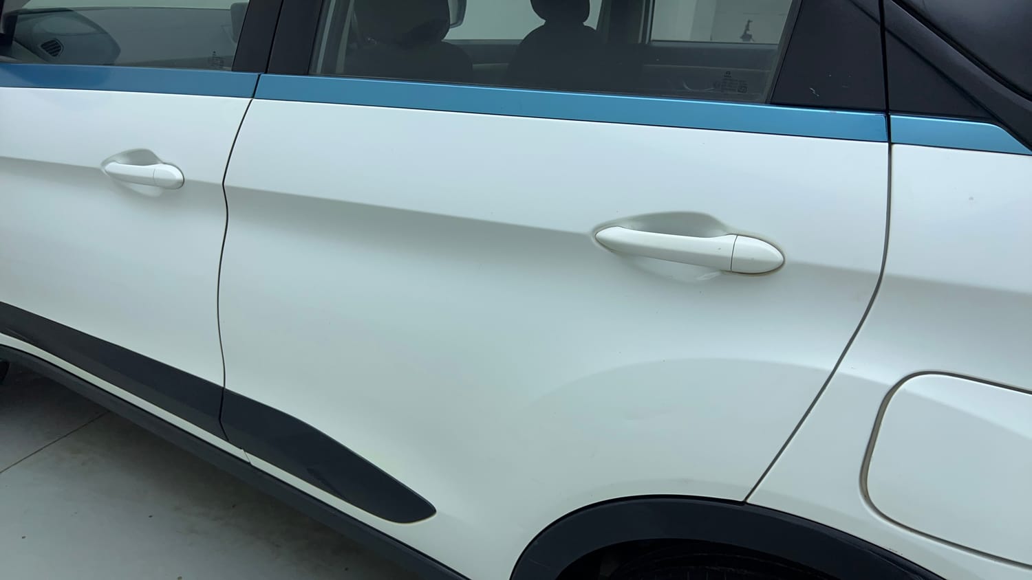 Used 2021 Tata Nexon EV XZ Plus Electric Automatic dents MINOR DENT