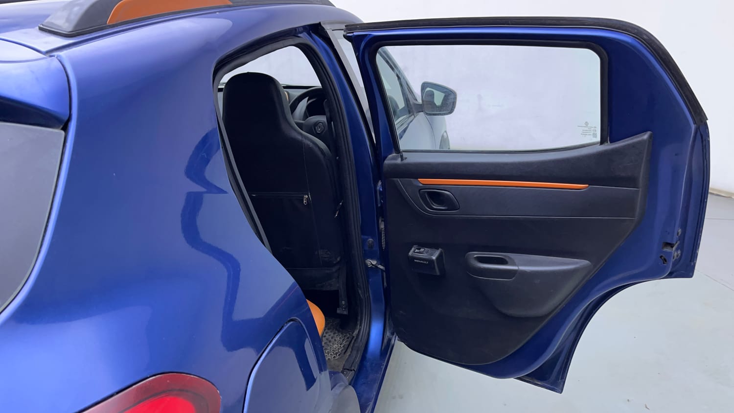 Used 2018 Renault Kwid CLIMBER 1.0 Petrol Manual interior RIGHT REAR DOOR OPEN VIEW