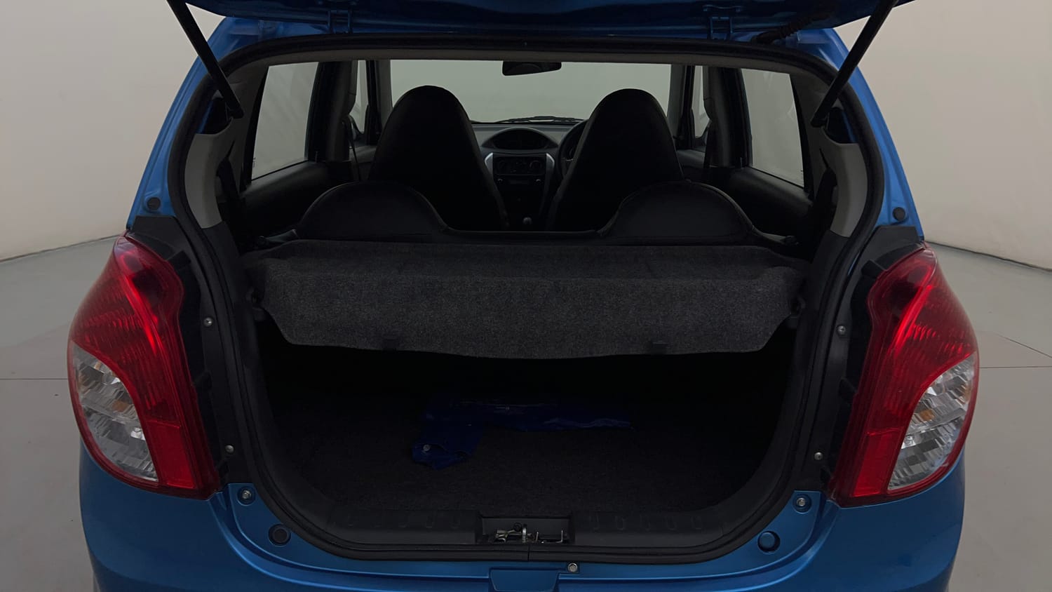 Used 2018 Maruti Suzuki Alto 800 VXi Petrol Manual interior DICKY INSIDE VIEW
