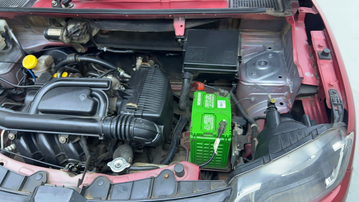 Used 2019 Renault Kwid RXT (O) 1.0 SCE Edition Petrol Manual engine ENGINE LEFT SIDE VIEW