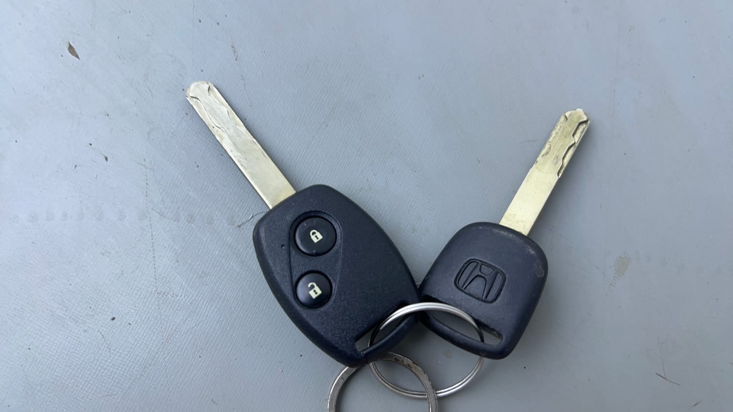 Used 2014 Honda Brio S MT Petrol Manual extra CAR KEY VIEW