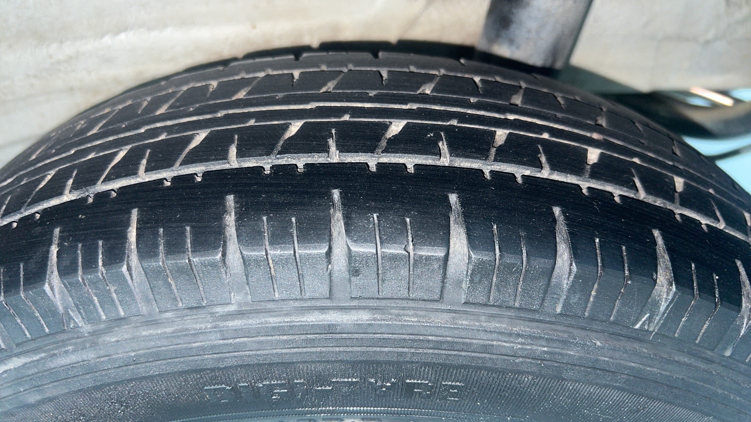 Used 2019 Maruti Suzuki Wagon R LXi 1.0 CNG Cng Manual tyres LEFT REAR TYRE TREAD VIEW