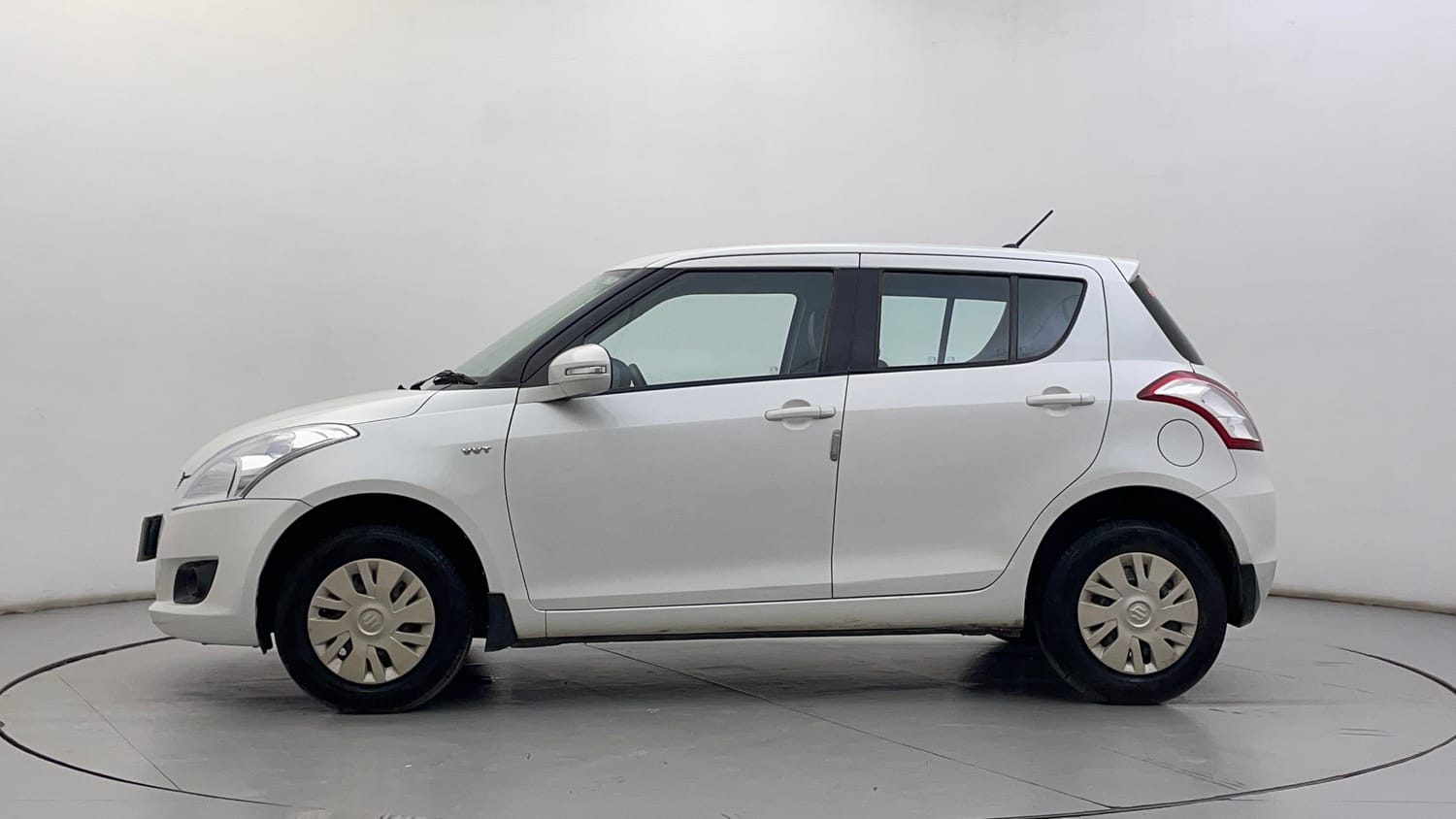 Used 2014 Maruti Suzuki Swift VXi Petrol Manual exterior LEFT SIDE VIEW
